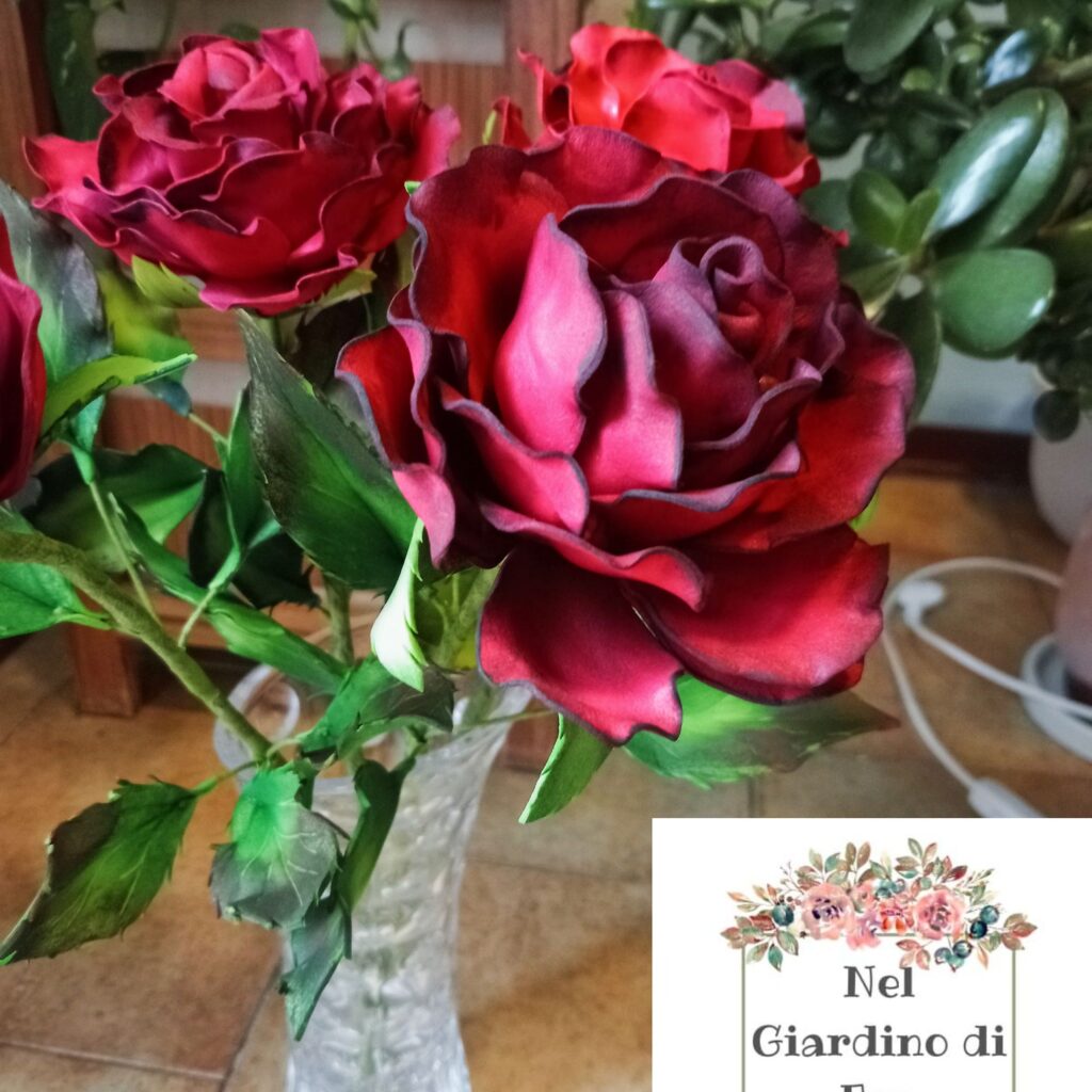 rosa rossa in gomma eva